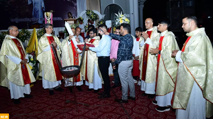 ಕರಾವಳಿಯಲ್ಲಿ ಸಂಭ್ರಮದ ಈಸ್ಟರ್ ಹಬ್ಬ ಆಚರಣೆ