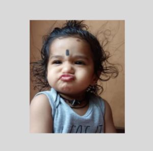 ಉಡುಪಿ: ತಾಯಿಯ ಕಂಕುಳಿನಲ್ಲಿದ್ದ ಕಂದಮ್ಮನ ತಲೆ ಮೇಲೆ ತೆಂಗಿನ ಕಾಯಿ ಬಿದ್ದು ಮಗು ಸಾವು