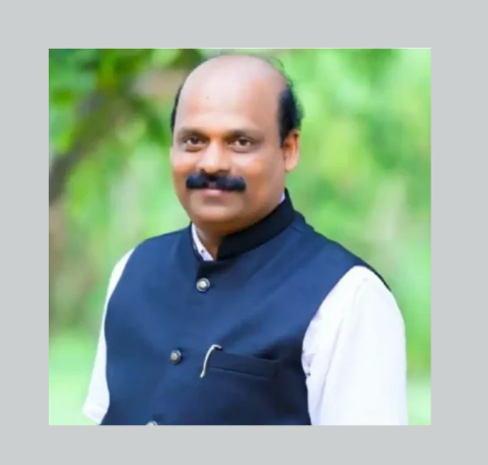 ಕರ್ನೂಲು : ಮಂತ್ರಾಲಯಕ್ಕೆ ತೆರಳುತ್ತಿದ್ದ ವೇಳೆ ರಸ್ತೆ ಅಪಘಾತ – ಮಂಗಳೂರು ಹಾಪ್ಕಾಮ್ಸ್ ಜನರಲ್ ಮ್ಯಾನೇಜರ್ ಸಾವು